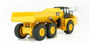 京商 1/24 RC CAT 建機シリーズ 745 Articulated Truck (アーティキュレート トラック:ダンプ) 56625