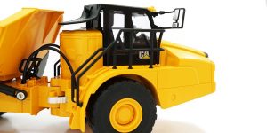 京商 1/24 RC CAT 建機シリーズ 745 Articulated Truck (アーティキュレート トラック:ダンプ) 56625